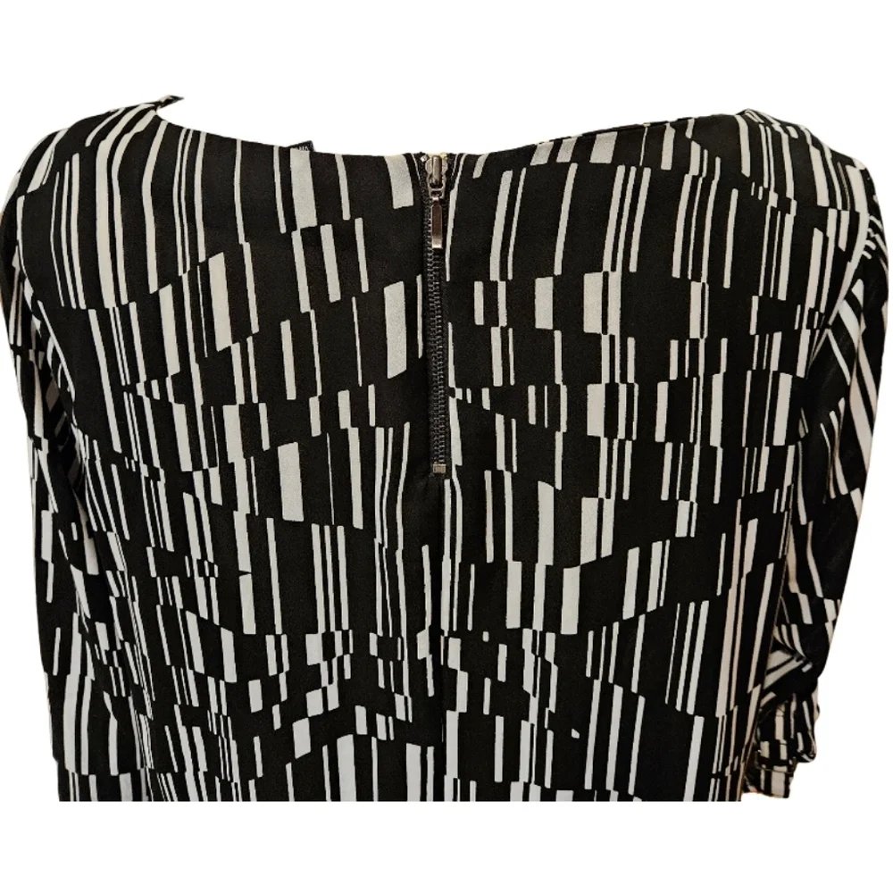 Apt. 9 Black and White Blouse - Picture 6 of 9